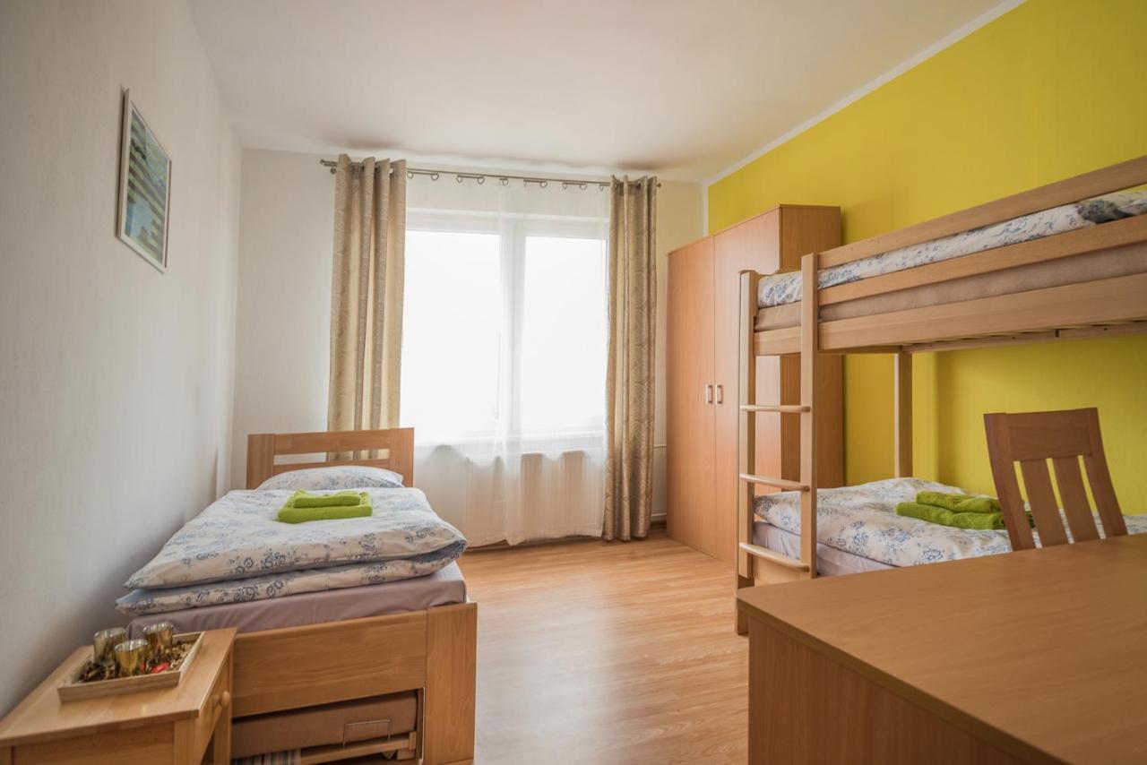 Motel Hybadlo à Liptovský Hrádok Extérieur photo