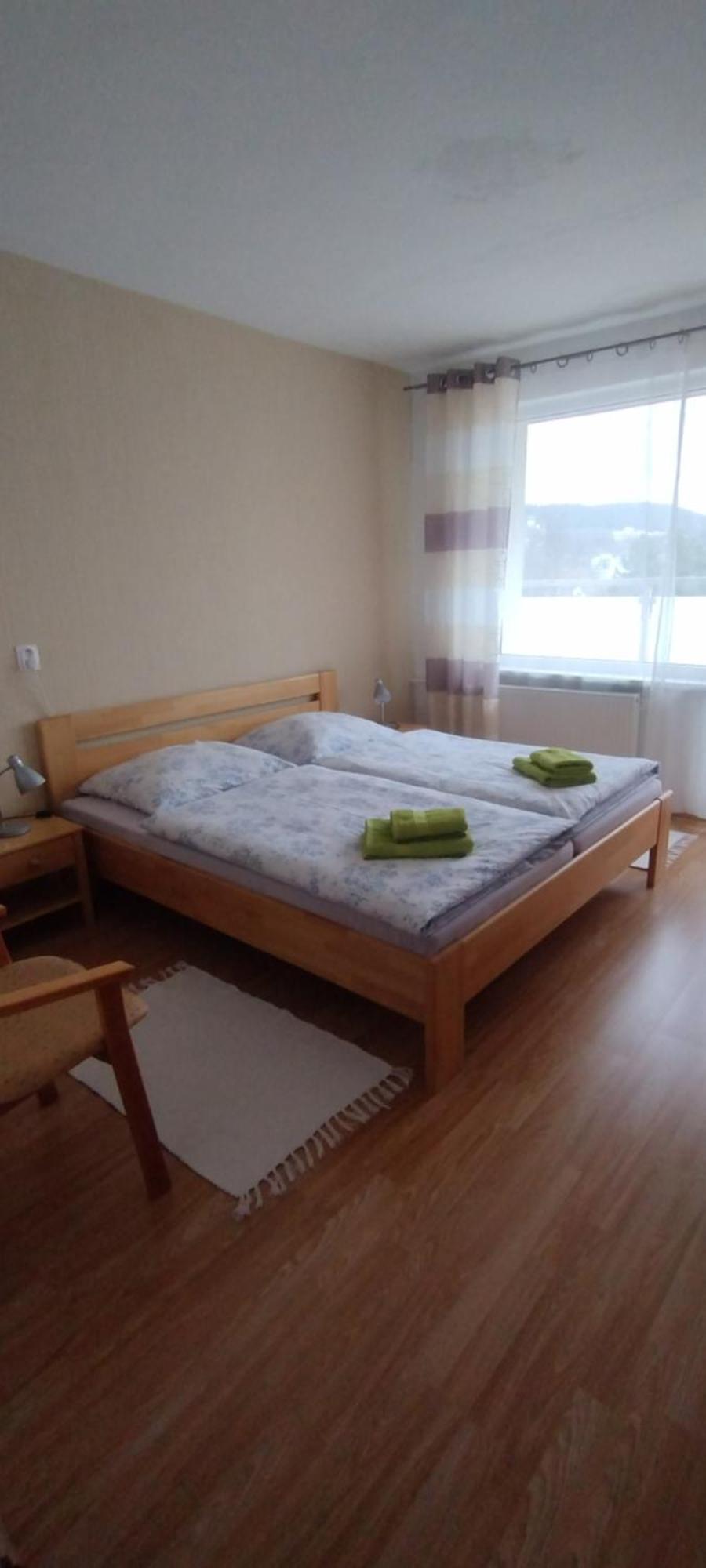 Motel Hybadlo à Liptovský Hrádok Extérieur photo
